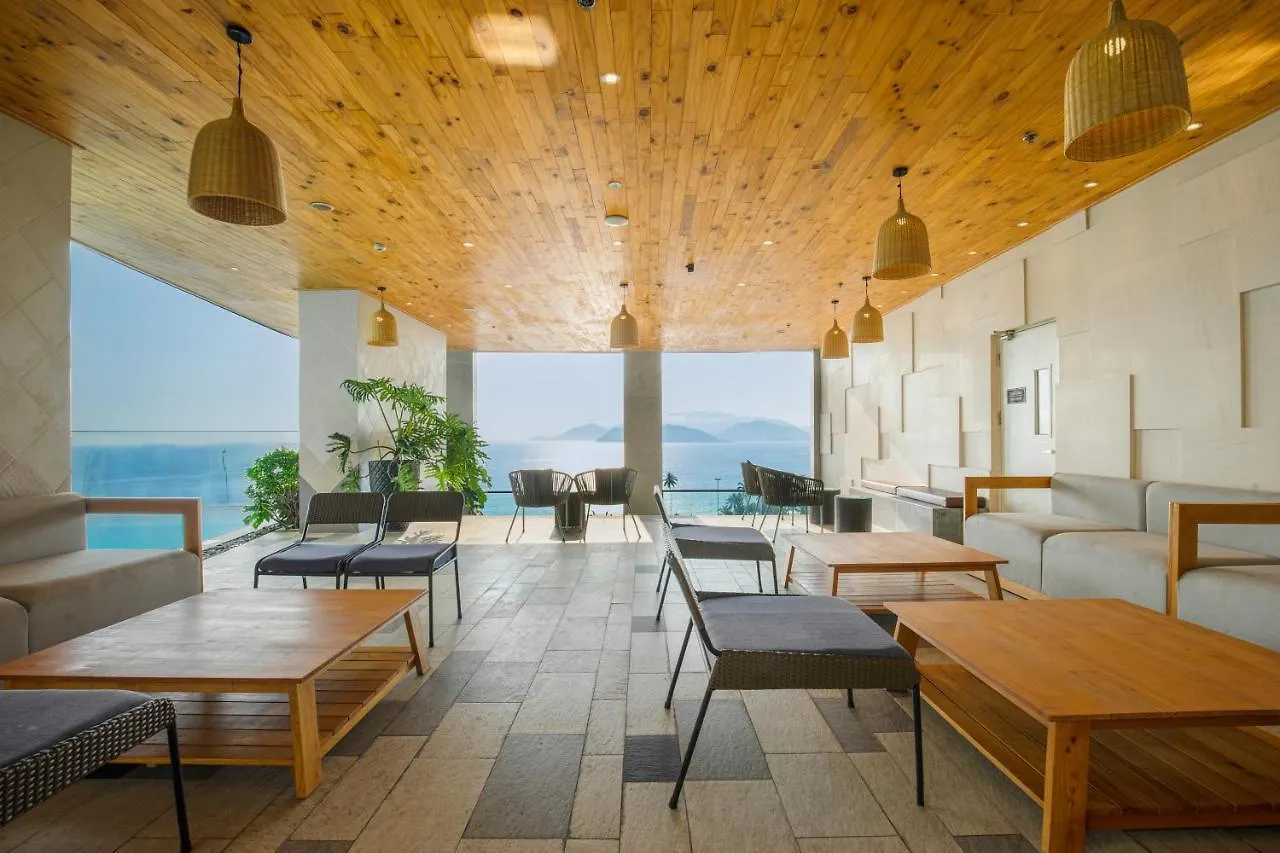 Capital Beachfront ニャチャン アパート